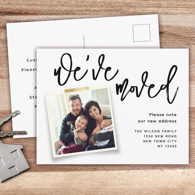 Wir haben das einfache moderne Foto verschoben Ankündigungspostkarte (Von Creator hochgeladen)