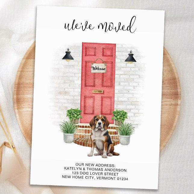 Wir haben den Beagle an der roten Tür verschoben Ankündigung (Von Creator hochgeladen)