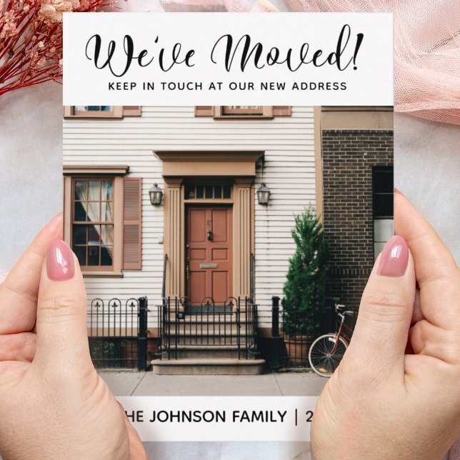 Wir haben die Ankündigung "Adresswechsel" verschob (Add a photo of your new home and your new address to this elegant moving card.)