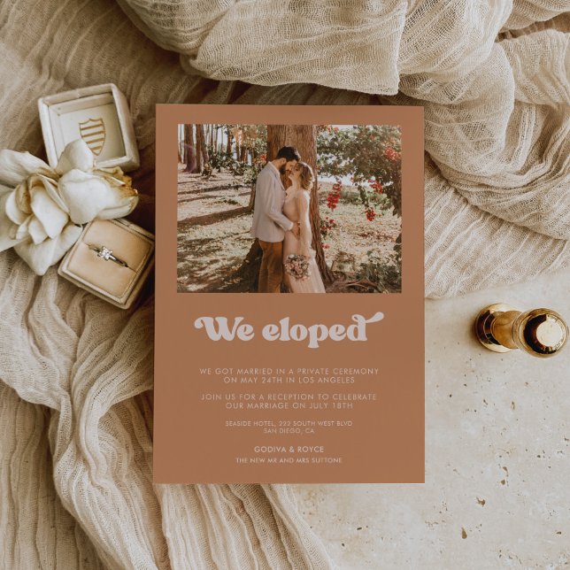 Wir haben eine stilvolle Retro-Brown-Zuckerankündi Einladung (Von Creator hochgeladen)