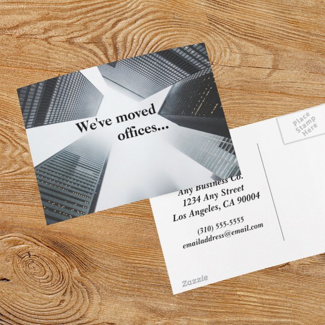 Wir haben unsere Niederlassungen umgezogen und änd Ankündigungspostkarte (Von Creator hochgeladen)