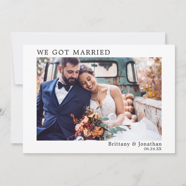 Wir haben Verheiratete Minimalistische Einfache Ka Dankeskarte (Vorderseite)