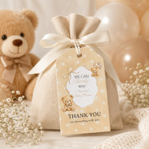 Wir können es kaum erwarten Neutrales Teddybär-Bab Geschenkanhänger
