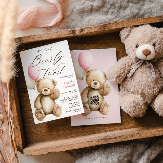 Wir können frühzeitig auf Teddy Bear QR Girl Baby  Einladung (We Can Bearly Wait Teddy Bear QR Girl Baby Shower Invitation)