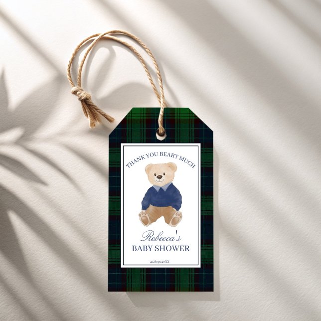 Wir können frühzeitig die klassische karierte Baby Geschenkanhänger (We can bearly wait classic plaid polo teddy bear baby shower favors personalized favor gift tags)