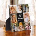 Wir Liebe Sie Mommy Family Moderne FotoCollage Fotoplatte<br><div class="desc">Die We Liebe You Mommy Family Modern Foto Collage Plaque ist ein herzlicher Pfand, der die besondere Bindung zwischen einer Mutter und ihrer Familie feiert. Mit einem individuell gestaltbaren Design ermöglicht diese Plakette es Ihnen, Ihre Lieblings-Fotos hochzuladen und in eine wunderschöne Collage zu ordnen. Das elegante, moderne Layout wird durch...</div>