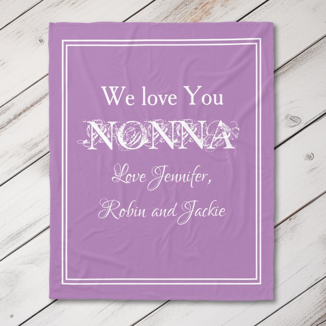 "Wir Liebe Sie NONNA" Personalisiert Mauve Fleecedecke ("We Love You NONNA" Personalized  White Script on Mauve Fleece Blanket.)