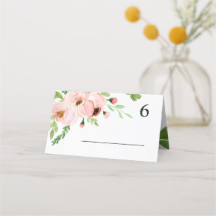 Wir machen Hochzeiten mit blütenfarbenem Wasser Platzkarte