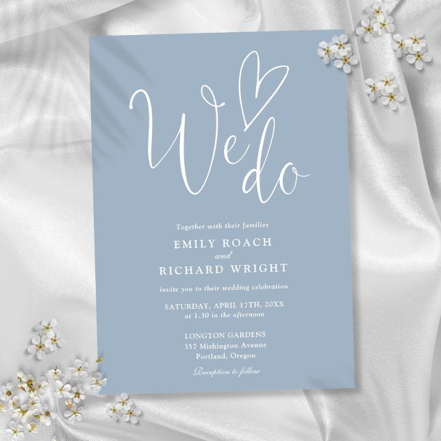 Wir machen Liebe Heart Script Dusty Blue Wedding Einladung (We Do Love Heart Script Dusty Blue Wedding Invitation)