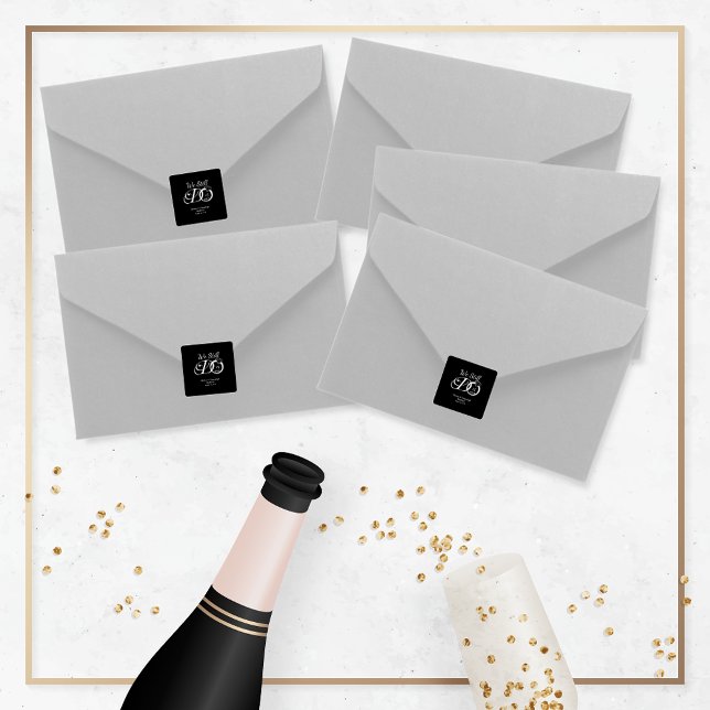 Wir machen noch immer die Jubiläumstypografie Blac Quadratischer Aufkleber (Von Creator hochgeladen)