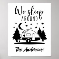 Wir schlafen um das sonnige Camping RV