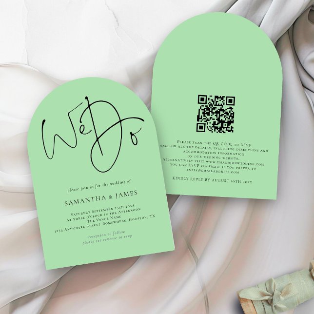 Wir schreiben QR Code Celadon Green Wedding Arch Einladung (Front and back view)