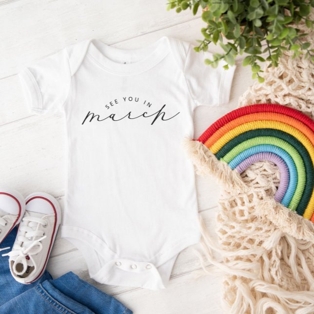 Wir sehen uns in der Schwangerschaftsankündigung i Baby Strampler (Von Creator hochgeladen)