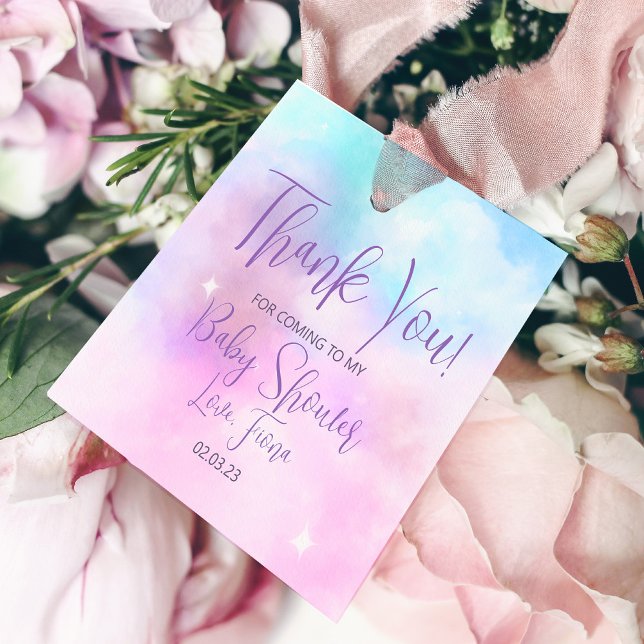 Wir sind auf der Cloud Nine Girl Baby Shower. Geschenkanhänger (Von Creator hochgeladen)