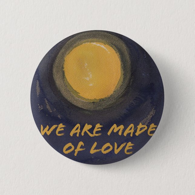 Wir sind aus Liebe Button (Vorderseite)