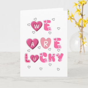 Wir sind ein glückliches romantisches Paar Liebe Karte