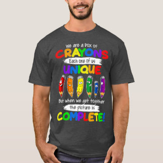 Wir sind eine Schachtel von Crayons jeder von uns T-Shirt