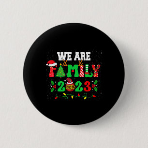 Wir sind Familie Weihnachten Pajamas Spaß Matching Button