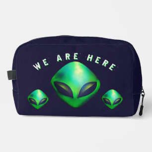 "Wir sind hier" Grüner Alien-Kopf Waschbeutel