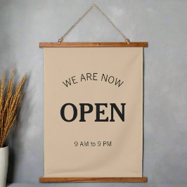 Wir sind jetzt Open l Black Script Business Time S Wandteppich Mit Holzrahmen