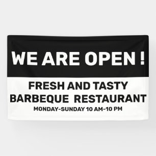 Wir sind offen in Schwarz und Weiß Banner