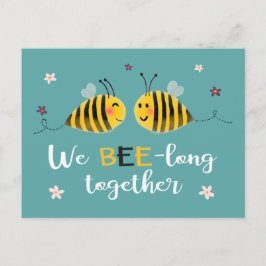 Wir sind zusammen mit Bienen und Blume Valentine Feiertagspostkarte