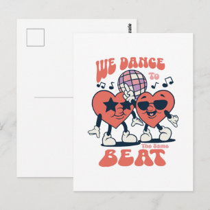wir tanzen zu demselben Beat Postkarte