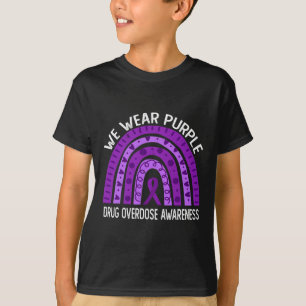 Wir tragen einen Lila Regenbogen wegen Arzneimitte T-Shirt