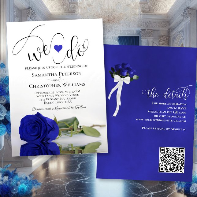 Wir tun es! Elegant Royal Blue Rose QR Code Weddin Einladung (Front/Back)