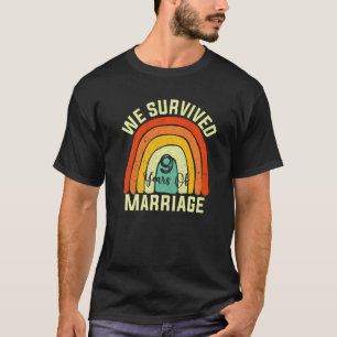 Wir überlebten 9 Jahre Ehepaar am 9. Januar T-Shirt