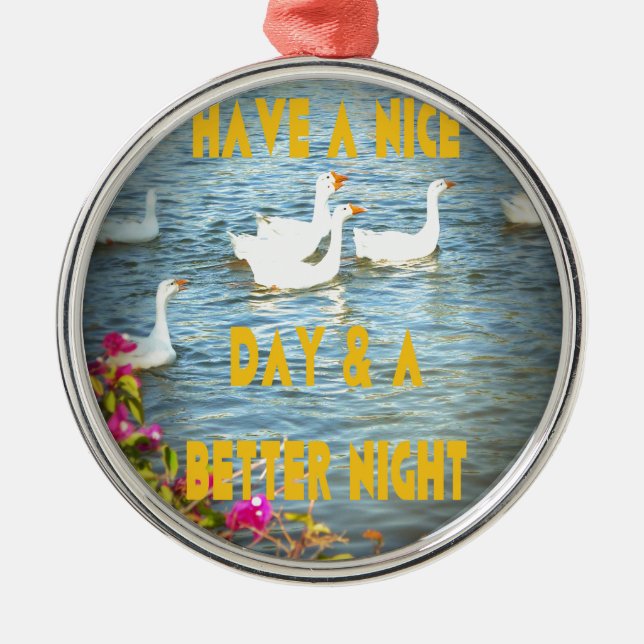 Wir verließ unseren Kunden immer zufrieden und zuf Ornament Aus Metall (Vorne)