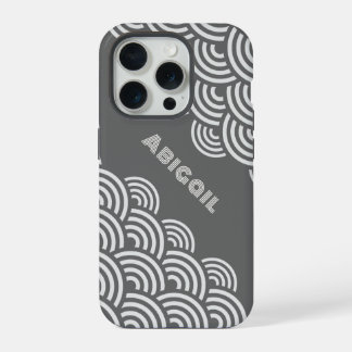 Wirbelnde Kreise und Name in Weiß auf Grau iPhone 15 Pro Hülle