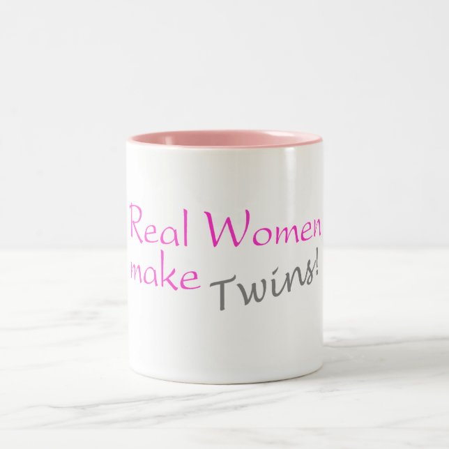 Wirkliche Frauen machen Zwillinge Zweifarbige Tasse (Mittel)