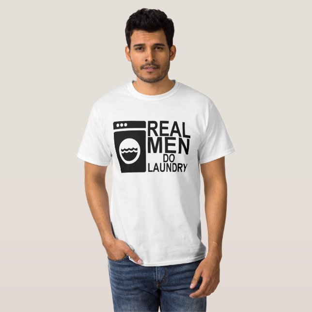 WIRKLICHE MÄNNER TUN WÄSCHEREI. T-Shirt (Vorne ganz)