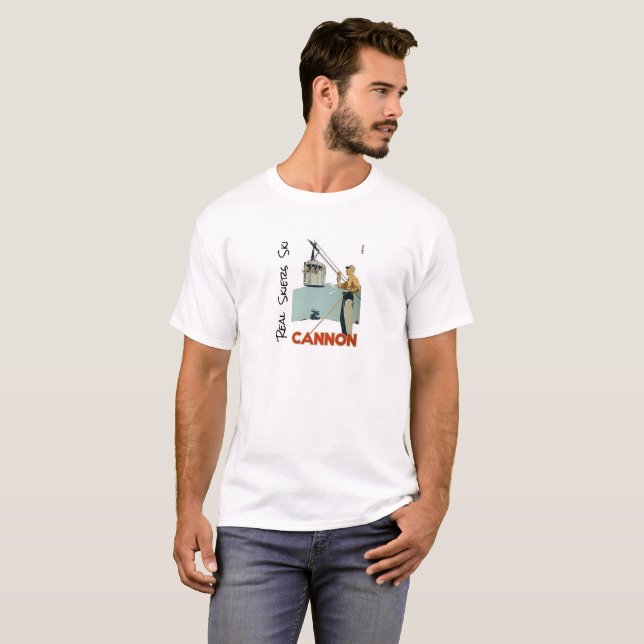 Wirklicher Skifahrer-Ski-Kanonen-Berg T-Shirt (Vorne ganz)