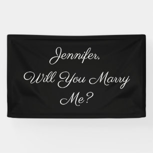 Wirst du mich heiraten? Weiße Schrift auf Schwarz Banner