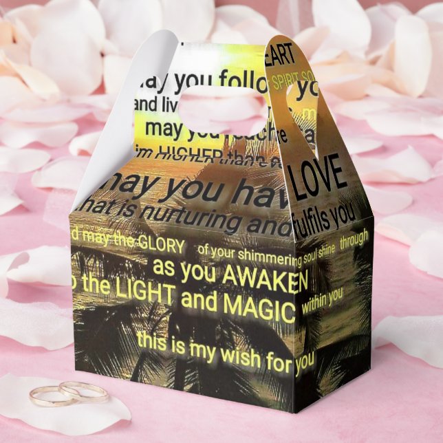 "WISH Favor Box" von Adiela Akoo Geschenkschachtel (Hochzeit)