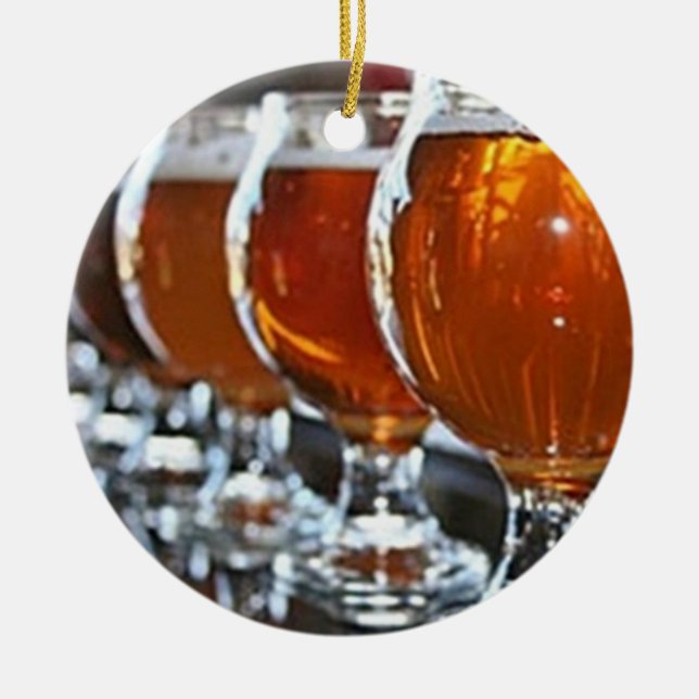 **WISHING YOU BIER" BEI CHRISTMAS ORNAMENt (Vorne)