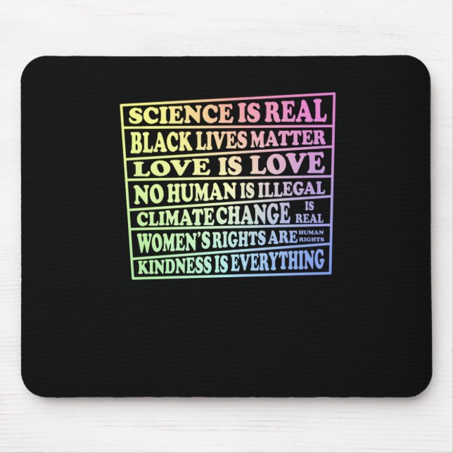 Wissenschaft ist real - Schwarzes Leben - Liebe is Mousepad (Vorne)