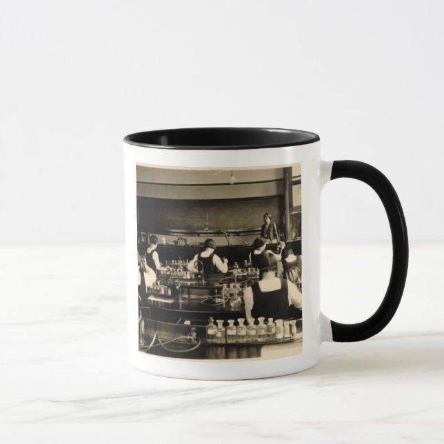 Wissenschafts-Lektion an der London-Mittelschule Tasse (Rechts)