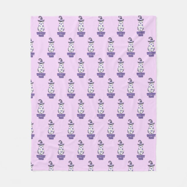 "Witchy Vibes" Halloween Hexenghost Lila Fleecedecke (Vorderseite)