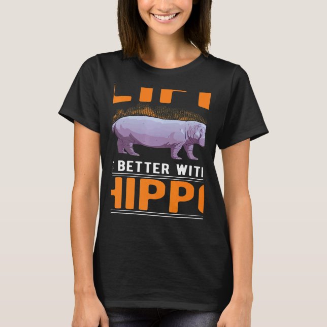with a Hippo T-Shirt (Vorderseite)