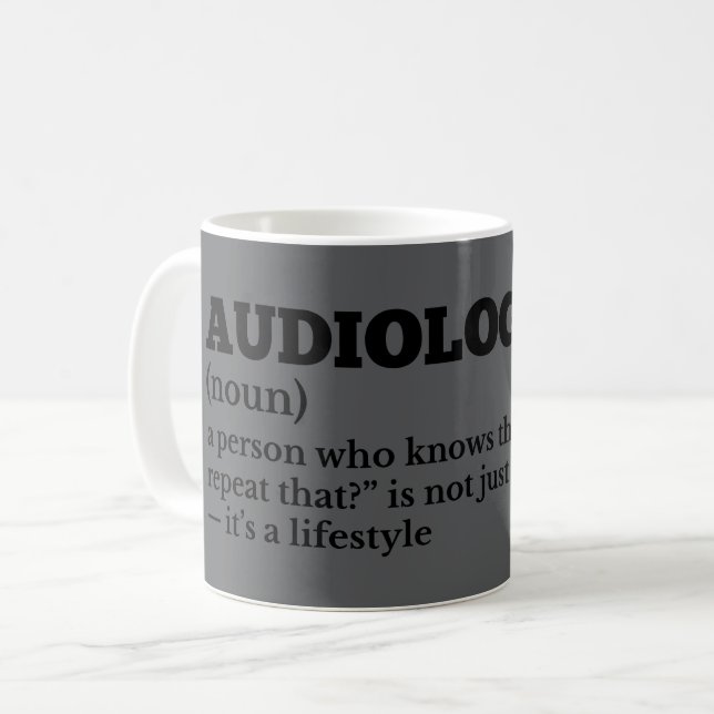 Witty Audiologe Definition Tasse (Vorderseite Links)