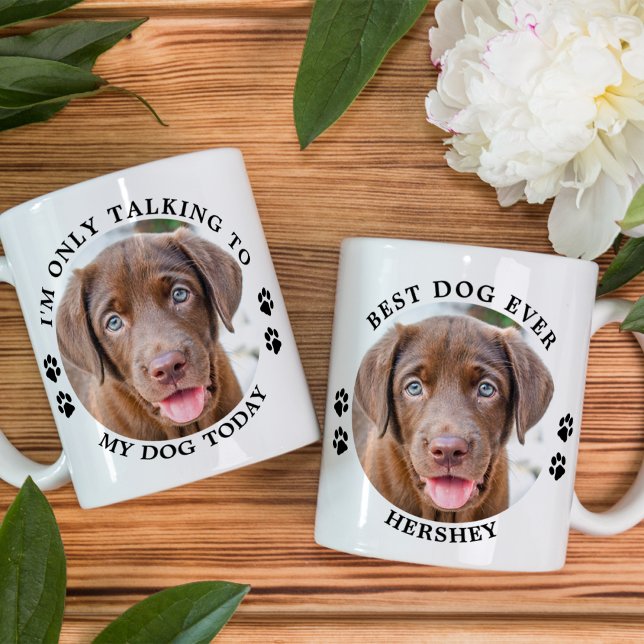 Witzig, ich spreche nur mit meinem Hund Custom Pet Kaffeetasse (Von Creator hochgeladen)