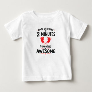 Witziger Neugeborenen-Witziger-Spruch Süße Baby-Bo Baby T-shirt
