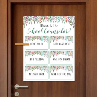 Wo befindet sich das Türschild des Beraterbüros? Poster