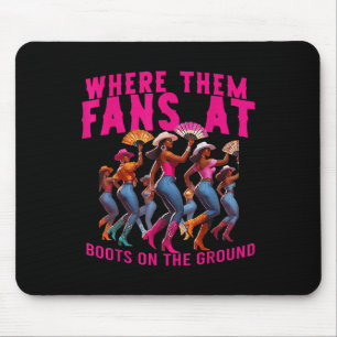 Wo sie bei Stiefeln auf der Kuhhirte landen Mousepad