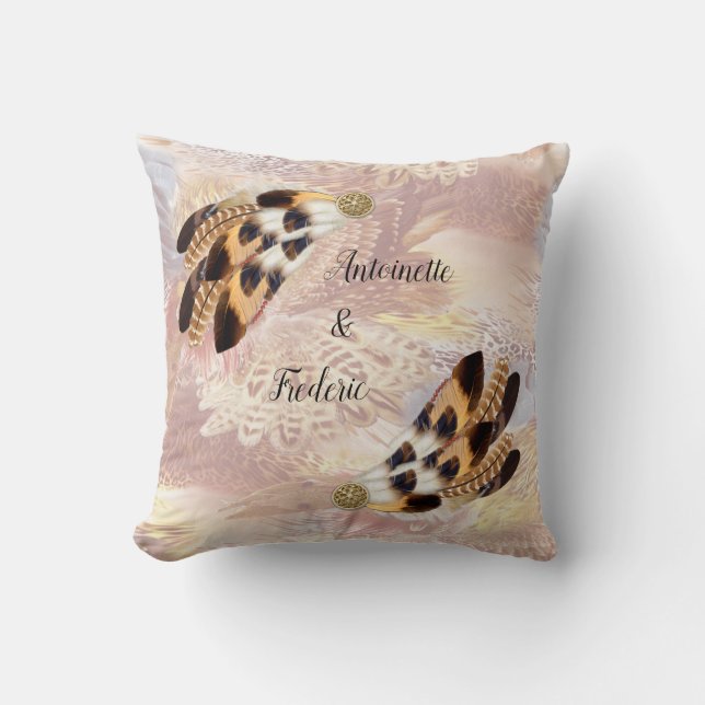 Wohngestaltung für braune Pelican oder Hawk feathe Kissen (Vorderseite)