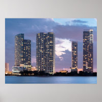 Wohntürme an der Küste von Miami