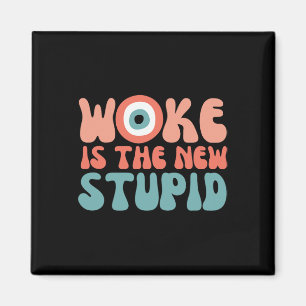 Woke ist das neue dummes lustiges Anti-Woke-Konser Magnet